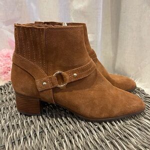 Essex Lane Size 9.5 Boots